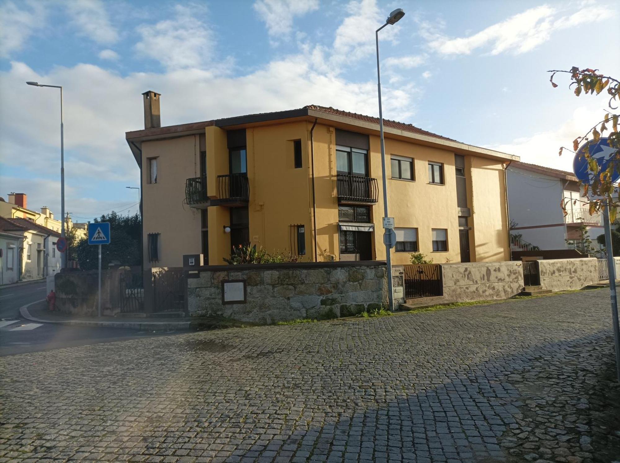 Appartement Yellow House à Senhora da Hora Extérieur photo