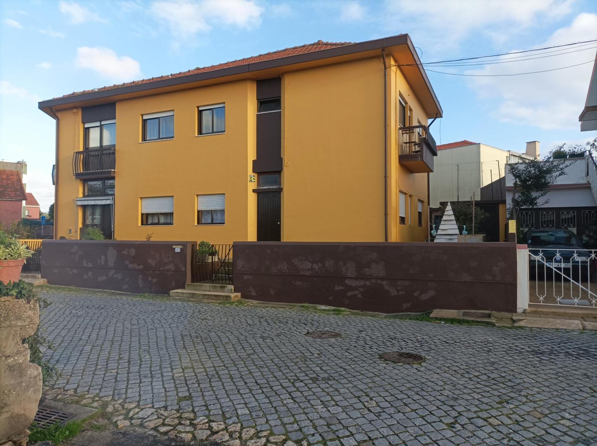 Appartement Yellow House à Senhora da Hora Extérieur photo